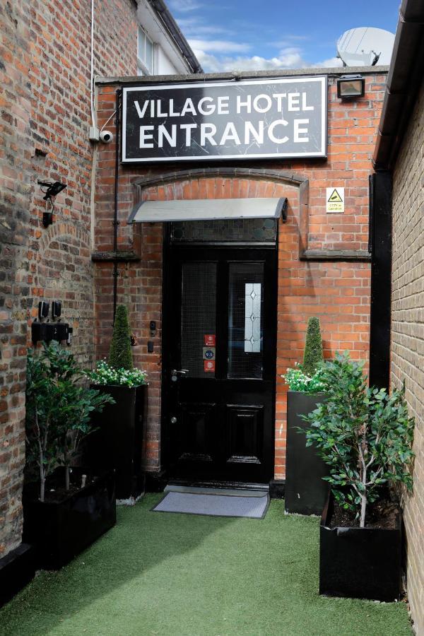 Village Hotel 3*